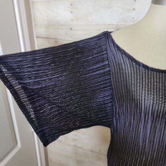 Blue/black Sheer top, size M - Picture 2 of 5